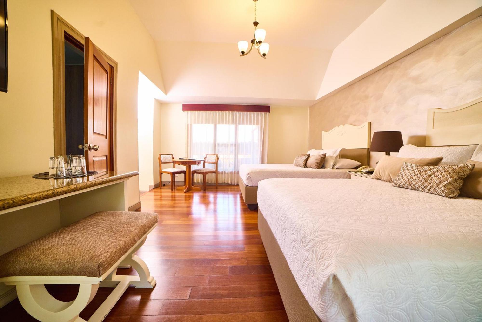 El Rodeo Estancia Boutique Hotel & Steakhouse San José Dış mekan fotoğraf